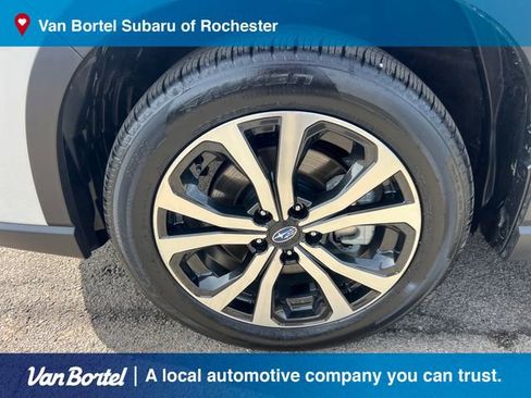 Certified 2023 Subaru Forester Limited AWD/4WD image 9