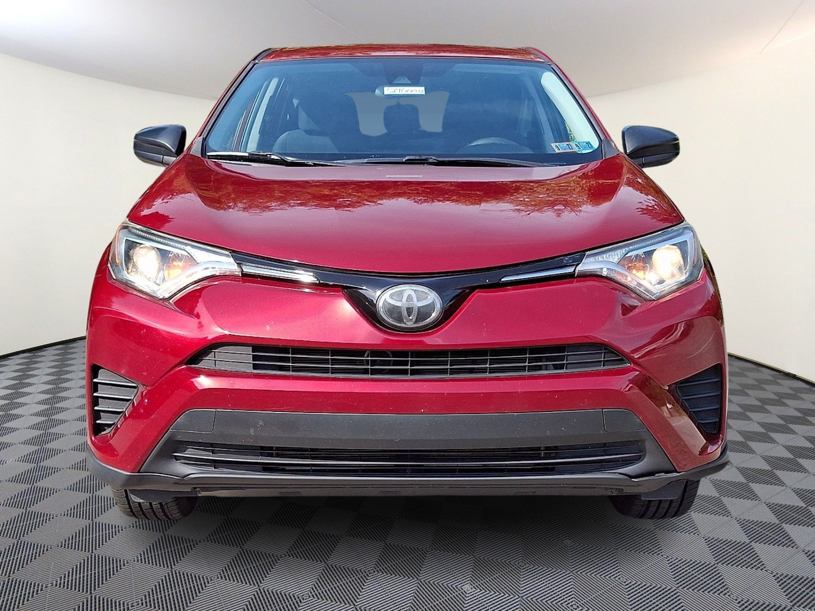 Used 2018 Toyota RAV4 LE w/ All Weather Liner Package AWD/4WD image 2