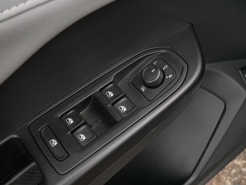 Used 2023 Volkswagen Taos SEL AWD/4WD image 19