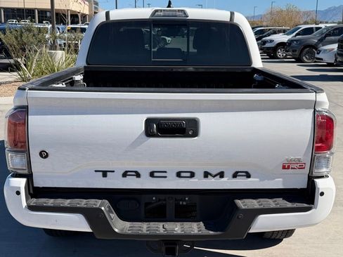 Used 2021 Toyota Tacoma TRD Off-Road w/ Technology Package image 14