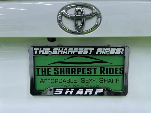 Used 2019 Toyota RAV4 XLE w/ Convenience Package AWD/4WD image 13