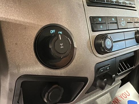 Used 2013 Ford F250 XLT w/ XLT Value Pkg RWD image 18