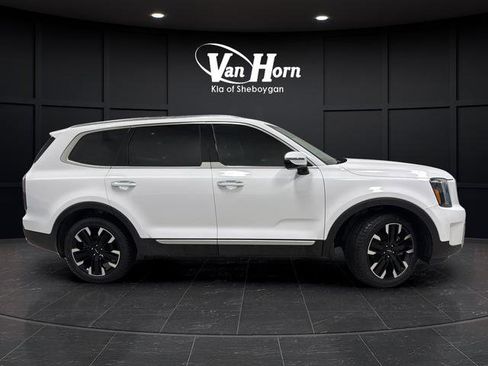 Used 2024 Kia Telluride SX AWD/4WD image 2