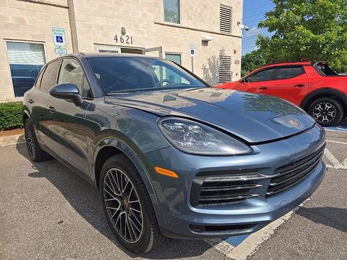 Used 2019 Porsche Cayenne AWD/4WD image 1