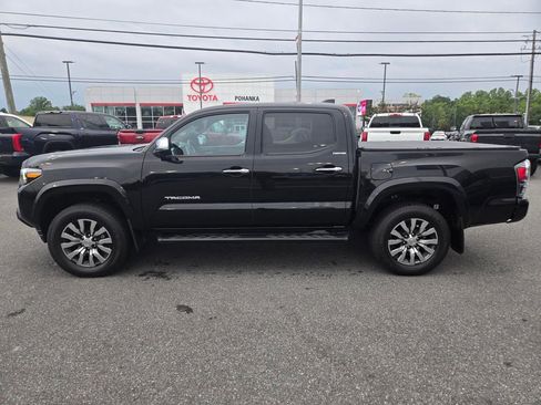 Used 2023 Toyota Tacoma Limited AWD/4WD image 8