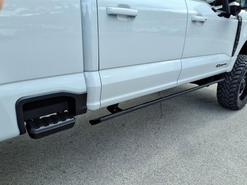 Certified 2025 Ford F250 Lariat w/ Lariat Ultimate Package image 10