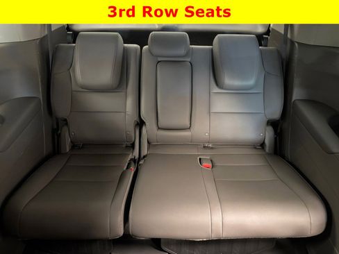 Used 2015 Honda Odyssey Touring image 24