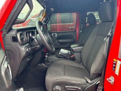 Used 2022 Jeep Wrangler Unlimited Sport image 8