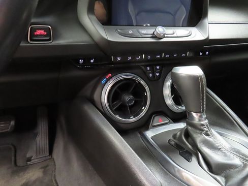 Used 2018 Chevrolet Camaro LT RWD image 46