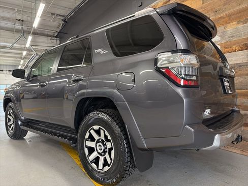 Used 2019 Toyota 4Runner TRD Off-Road Premium AWD/4WD image 23