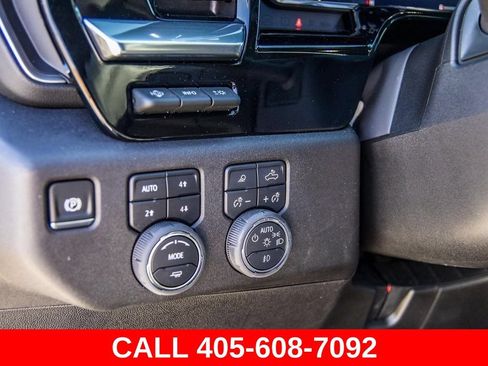Used 2025 Chevrolet Silverado 3500 High Country w/ High Country Premium Package AWD/4WD image 63