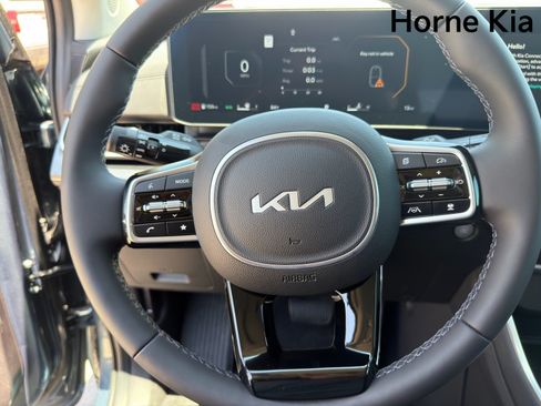 New 2026 Kia Carnival SX Prestige FWD image 11