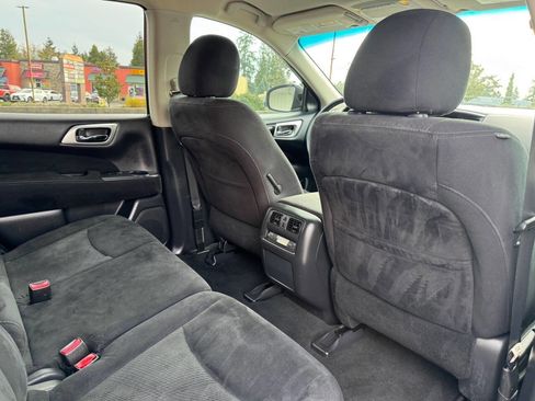 Used 2015 Nissan Pathfinder S FWD image 15