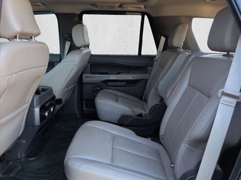 Used 2020 Ford Expedition XLT w/ Equipment Group 202A image 16