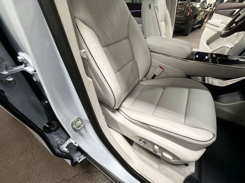 New 2026 Buick Enclave Avenir w/ Super Cruise Package AWD/4WD image 28