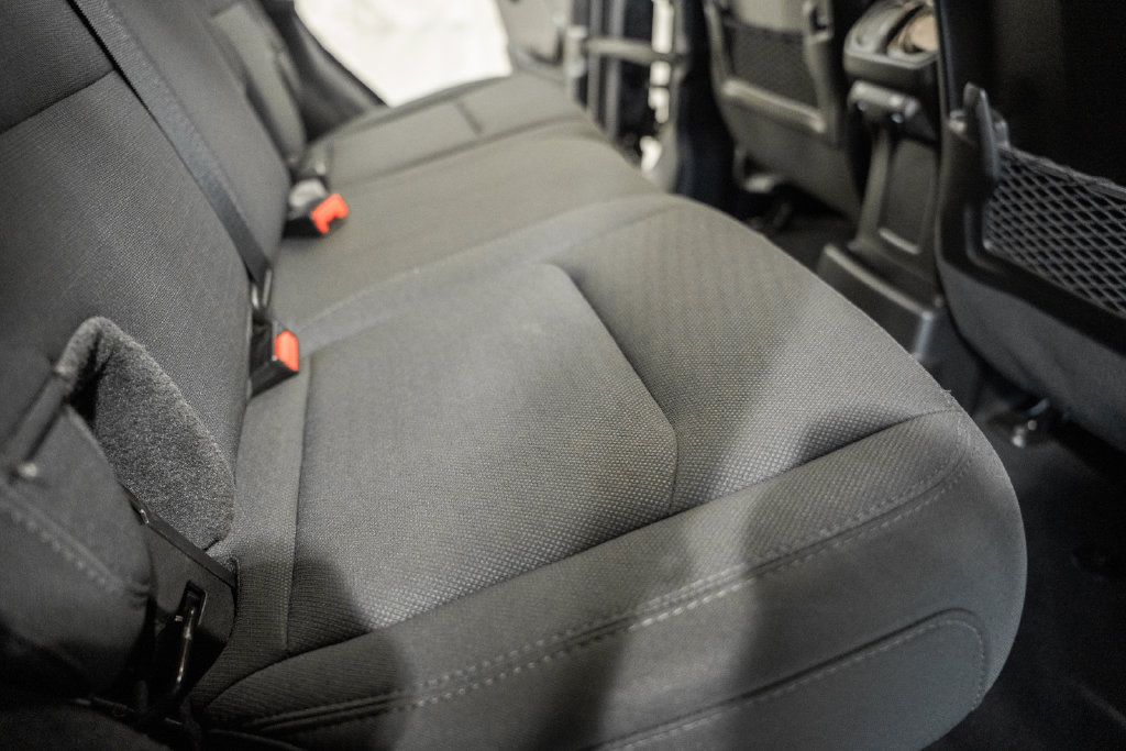 Used 2024 Jeep Wrangler Unlimited Rubicon AWD/4WD image 33