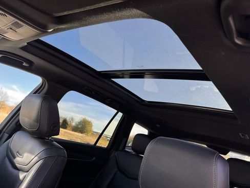 Certified 2022 Cadillac XT6 Sport w/ Technology Package image 21