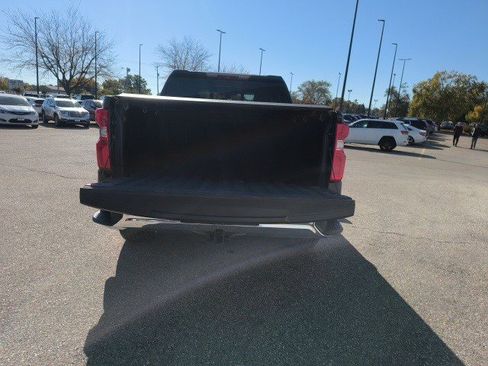 Used 2019 Chevrolet Silverado 1500 LTZ w/ LTZ Premium Package image 17