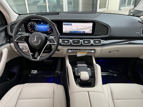 New 2026 Mercedes-Benz GLE 450 4MATIC image 17