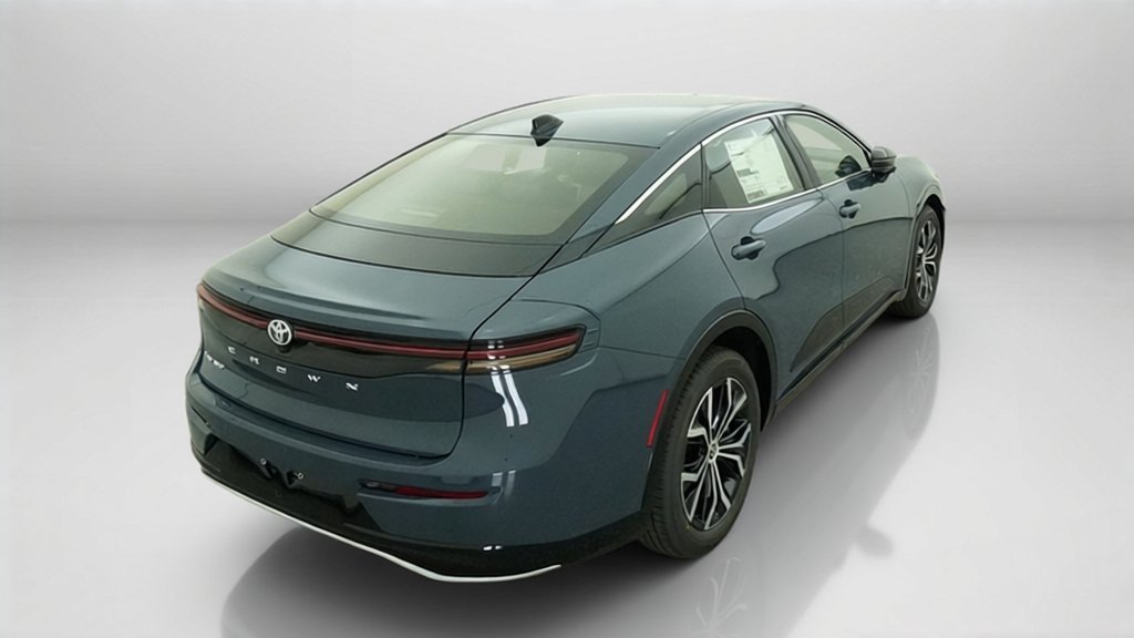 New 2027 Toyota Crown AWD/4WD image 11