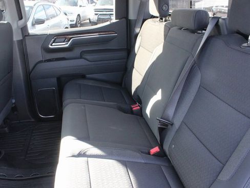 New 2026 GMC Sierra 1500 SLE w/ Preferred Package image 21