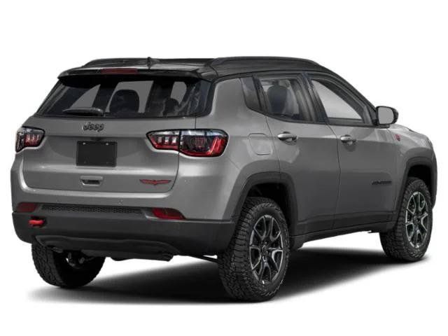 Certified 2023 Jeep Compass Trailhawk AWD/4WD image 2