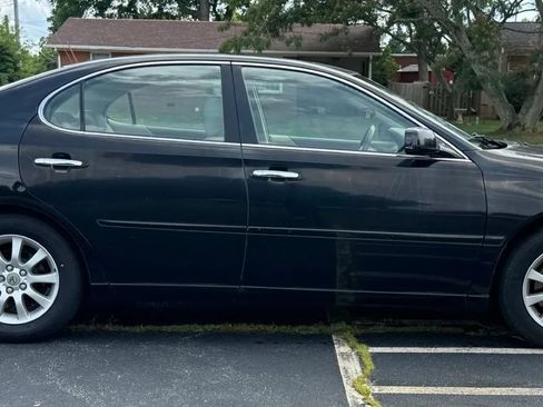 Used 2002 Lexus ES 330 FWD image 11