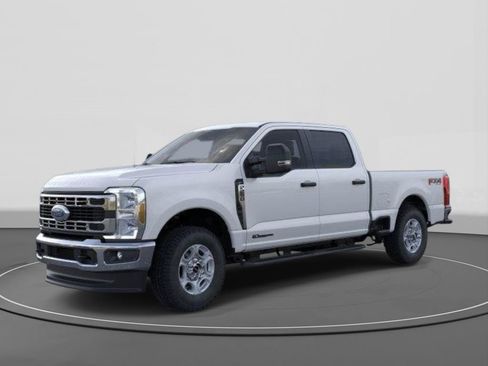 New 2026 Ford F250 XLT w/ FX4 Off-Road Package AWD/4WD image 1