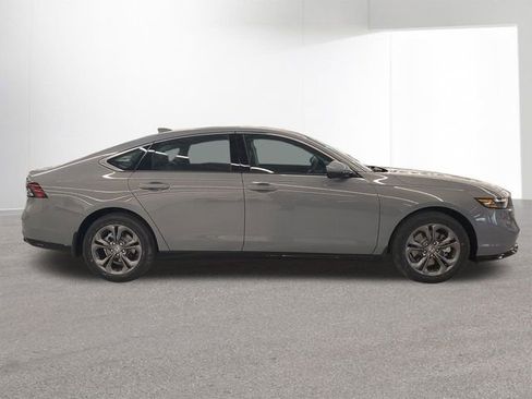 New 2026 Honda Accord EX-L image 36