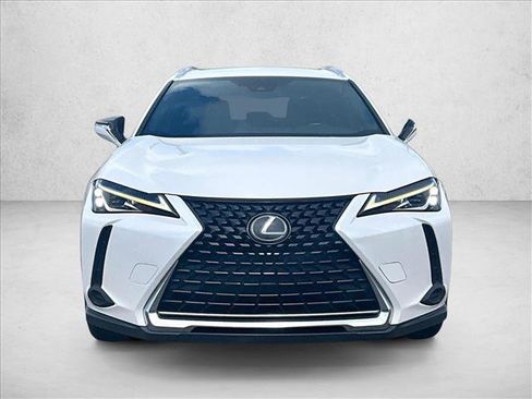 Used 2019 Lexus UX 200 w/ Accessory Package 2 FWD image 3