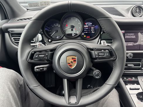 New 2026 Porsche Macan S image 15