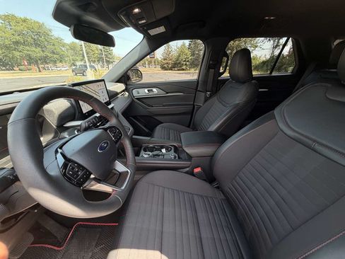 Used 2026 Ford Explorer ST-Line AWD/4WD image 21
