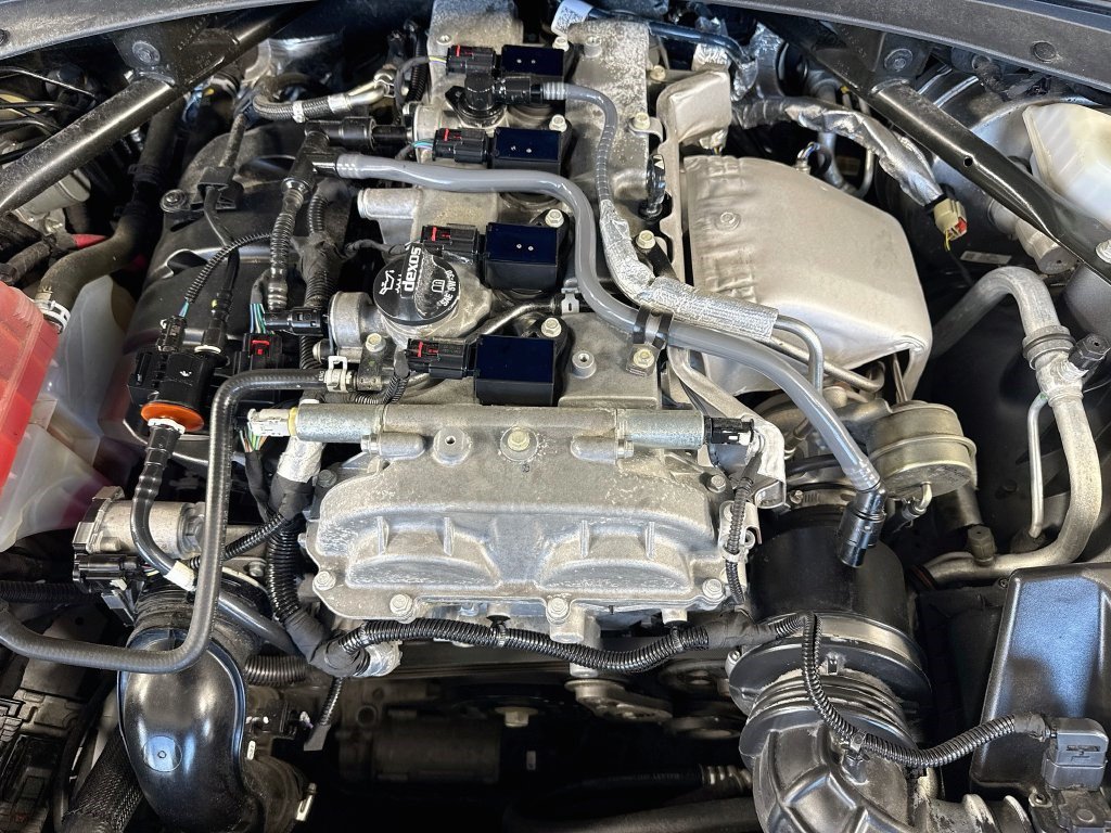 Used 2022 Chevrolet Camaro LS RWD image 36
