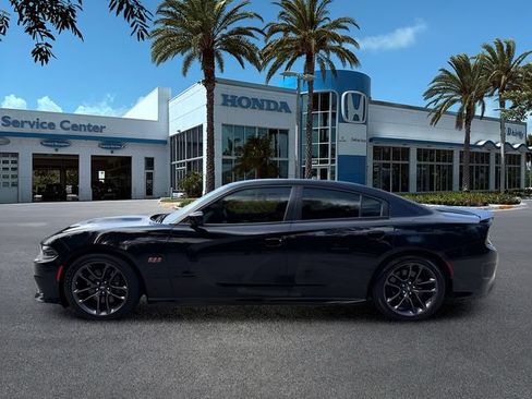 Used 2023 Dodge Charger Scat Pack w/ Plus Group RWD image 6