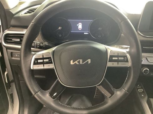 Certified 2022 Kia Telluride SX w/ SX Prestige Package image 12
