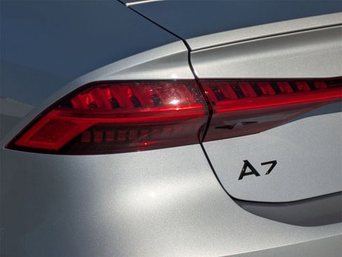 Used 2022 Audi A7 3.0T Premium Plus w/ Premium Plus image 18