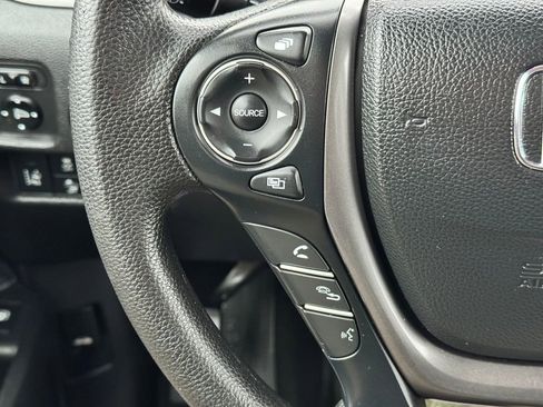 Used 2018 Honda Ridgeline Sport image 29