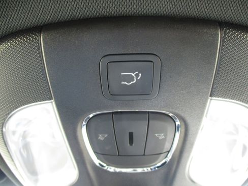 Used 2024 Jeep Compass Limited w/ Elite Group AWD/4WD image 33