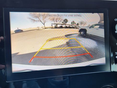 Used 2022 Hyundai Tucson SE image 13