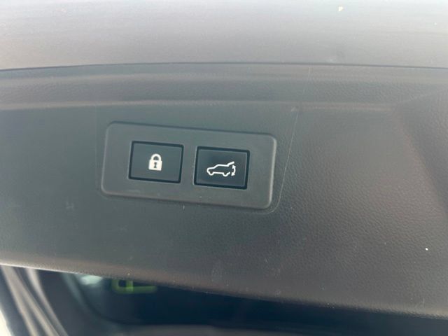 Used 2023 Subaru Outback Wilderness AWD/4WD image 23
