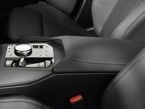 Used 2026 BMW X3 xDrive30 w/ Premium Package AWD/4WD image 25