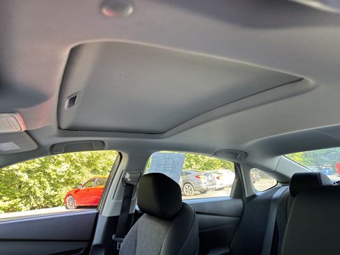 Used 2024 Honda Accord EX image 7