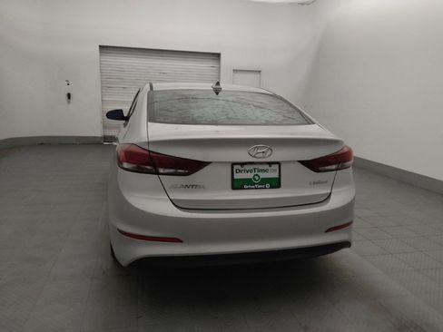 Used 2017 Hyundai Elantra Limited FWD image 6