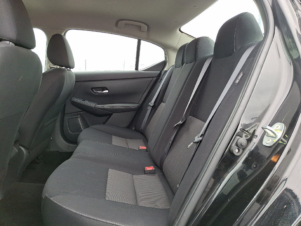 Used 2023 Nissan Sentra SV FWD image 12