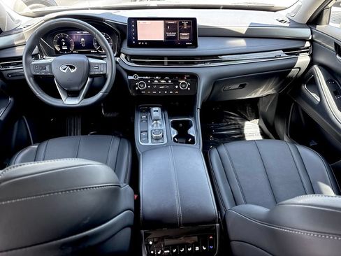 Certified 2026 INFINITI QX60 Luxe w/ Cargo Package FWD image 13