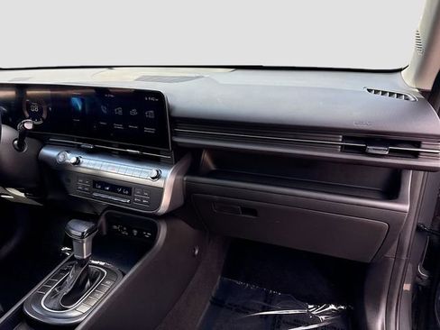 Certified 2025 Hyundai Kona SEL image 27