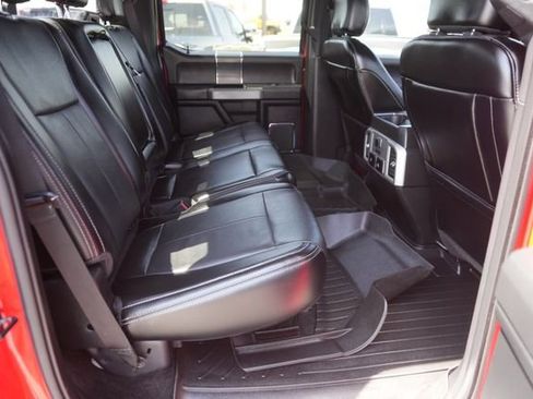 Used 2018 Ford F150 Lariat w/ Equipment Group 502A Luxury image 15