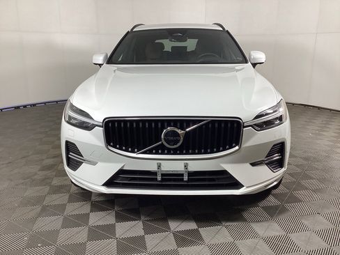 Used 2022 Volvo XC60 B5 Momentum AWD/4WD image 6