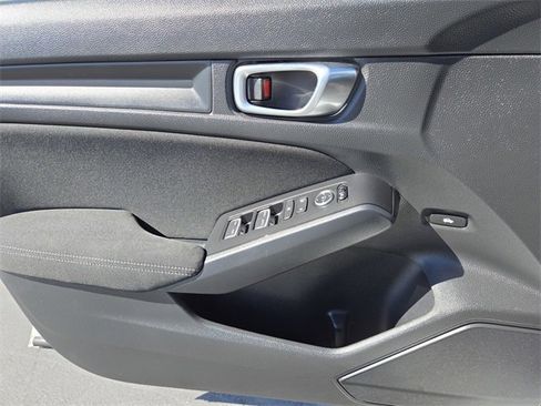 Used 2022 Honda Civic Sport image 13