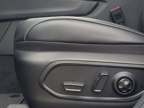 New 2026 Jeep Grand Cherokee L Limited image 8